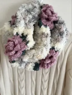 H 手編み　ハンドメイド　薔薇モチーフ　ネックウォーマー　マフラー