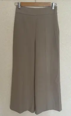美品 ZARA Womanワイドパンツ