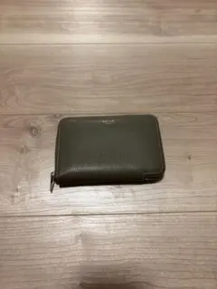 CELINE 二つ折り財布 ラウンドファスナーのサムネイル