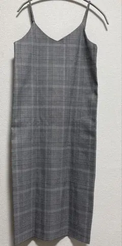 Bershka チェック柄 キャミワンピース XSのサムネイル
