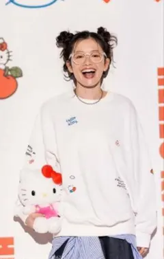 【希少】フリークスストア×サンリオ ハローキティ 刺繍スウェット コラボ　春服