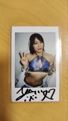 超絶可愛い☆鈴村あいり 直筆サイン入りチェキ☆② - メルカリ