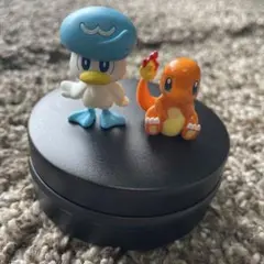 ポケモン フィギュア クワッス ヒトカゲ 2点セット