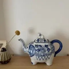 象型　ティーポット　陶器