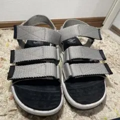 【希少・美品】　ドクターマーチン（Dr. Martens）「MALDAN」23㎝のサムネイル