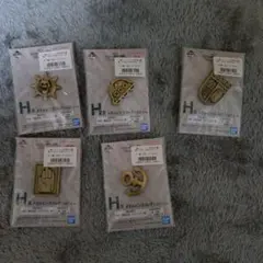 ジョジョの奇妙な冒険 メタルピンズ5種セット一番くじ　H賞 オンライン品