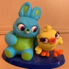 ダッキー&バニー　フィギュア