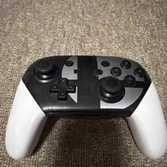 Nintendo Switch Proコントローラー ホワイト