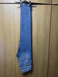 ライトブルー スキニージーンズ ハイウエスト