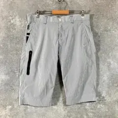 美品　NIKEGOLF　ハーフパンツ　ゴルフウェア　グレー　ストライプ　ロゴ刺繍