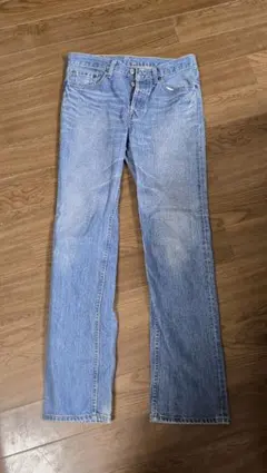 ➁Levi's 501 ストレートデニム ライトブルー