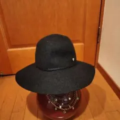 Item thumbnail for item fb5946f6-1f72-4832-a476-7523c2601588