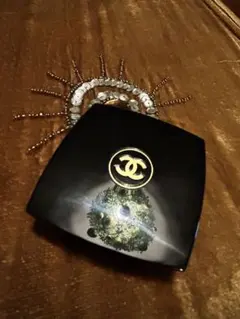 レ キャトル オンブル 937