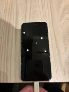 iPhonese 第2世代　64GB カラーホワイト