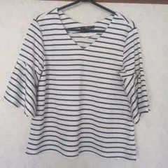 INGNI ストライプ Vネック 五分袖 トップス