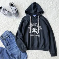 Burberryバーバリー短丈 y2k 黒 フーディー パーカー