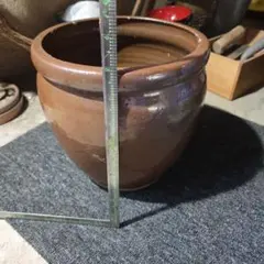 陶器製 水鉢 睡蓮鉢 直径約25cm 茶色