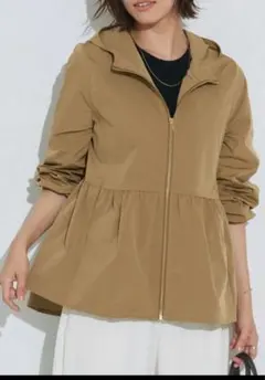 未使用タグ付き⭐️ピエロ⭐️フレアブルゾンペプラム