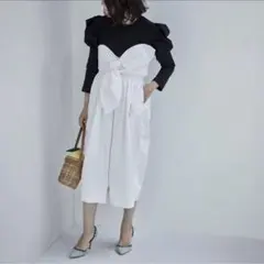 【新品未使用】riko tokyo ビスチェドッキングドレスのサムネイル