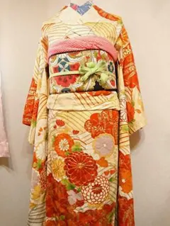 個性派振袖コーデセット セミアンティーク振袖セット 金駒刺繍 大正ロマン菊青海波