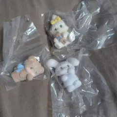 mikko フロッキーフィギュア　カプセルトイ 3体セット