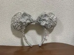 ディズニー　カチューシャ　ミニー　スパンコール　リボン　シルバー