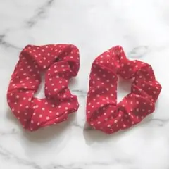 【フォロー割5%オフ❗️新品】シュシュ　セット　赤　ドット　シフォン　ヘアゴム