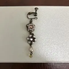 ミハエルネグリンイヤリング（片耳のみ）