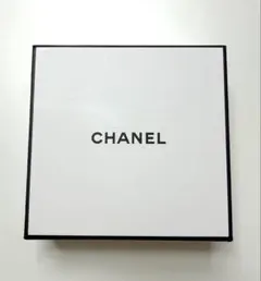 CHANEL チーク ギフトボックス