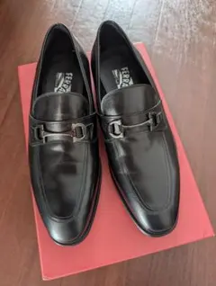 Ferragamo ブラック ドレスシューズ
