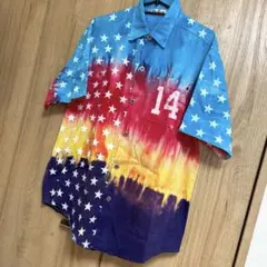 ⚠️特別限定価格中です⚠️❤️お洒落なグラデーションシャツ❤️