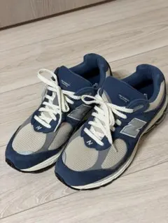 【極美品】New Balance 2002R HR ネイビーのサムネイル