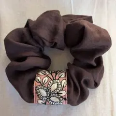 ハンドメイド シュシュ ブラウン インド刺繍リボン リネン100%