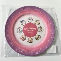 ちいかわパーク　紙皿みたいなメラミンプレート　みんなフラッグ