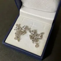 結婚式　オケージョン　シルバー　リボン　おしゃれ　ダイヤモンド風　ピアス　可愛い