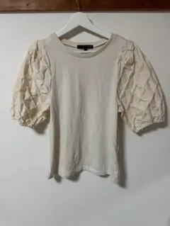 ⑥【SUGAR SPOON】クリーム色 パフスリーブ Tシャツ F