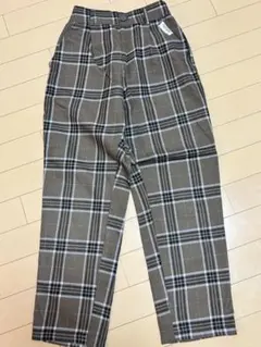 チェック柄 テパードパンツ