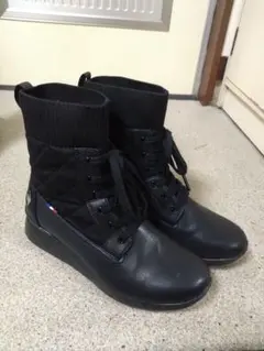 ルコックスポルティフブラックキルティングハイカットブーツ