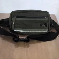 Item thumbnail for item 10776a8f-4f91-4799-b89d-ef5370160216