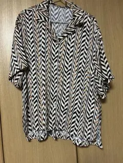 柄シャツ　フリーサイズ 未使用タグなしのサムネイル