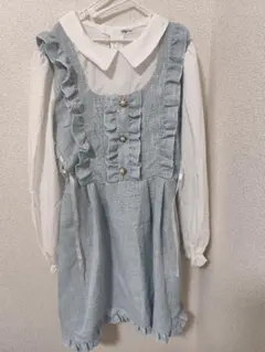 地雷系　長袖ワンピース　水色フリル付き