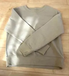 ユニクロ　スウェット
