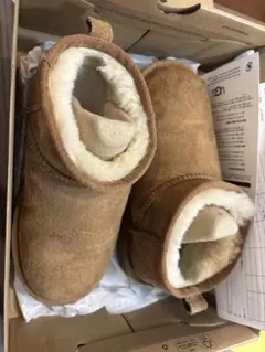 UGG KIDS CLASSIC ULTRA MINI ブーツ サイズ1