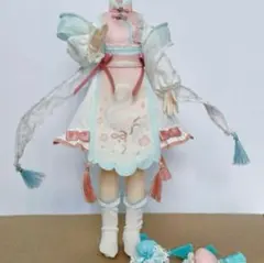 ドール チャイナ服