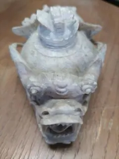 龍の頭と亀の身体を合わせた中国の神獣　龍亀（ロングイ）