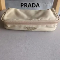 PRADA ナイロン ポーチ ベージュ ノベルティのサムネイル