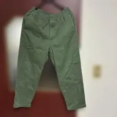 中古 UNIQLO コットンリラックスアングルパンツ Sサイズ