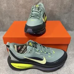 ナイキ　ズーム　ボメロ18 ゴアテックス　GORE-TEX ボルト　ブラック