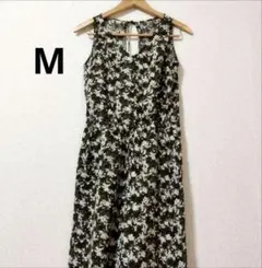 サロペットМノースリーブオーバーオール　ワイドパンツ