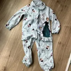 アナ雪　パジャマ120